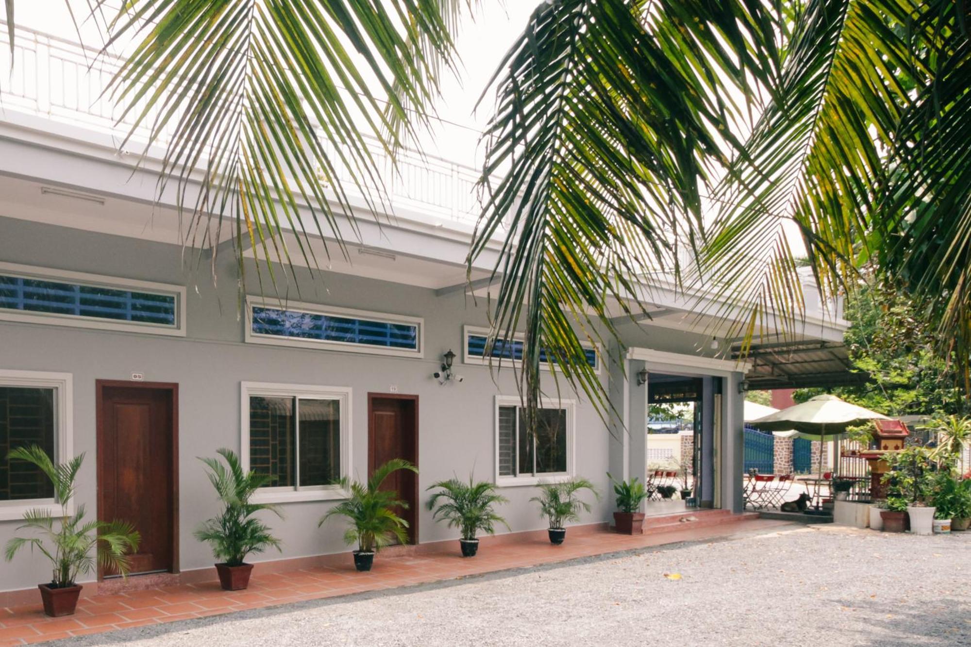 Lea'S Guesthouse And Restaurant Kampot Exteriér fotografie